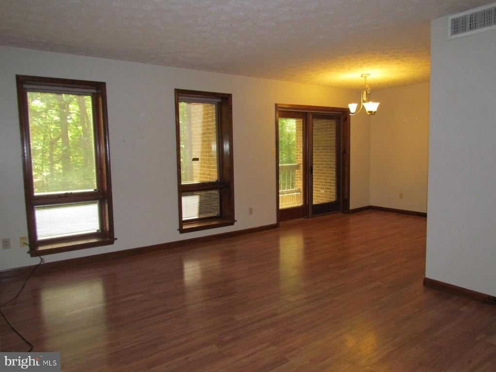 44691 White Oak Court - Photo 2