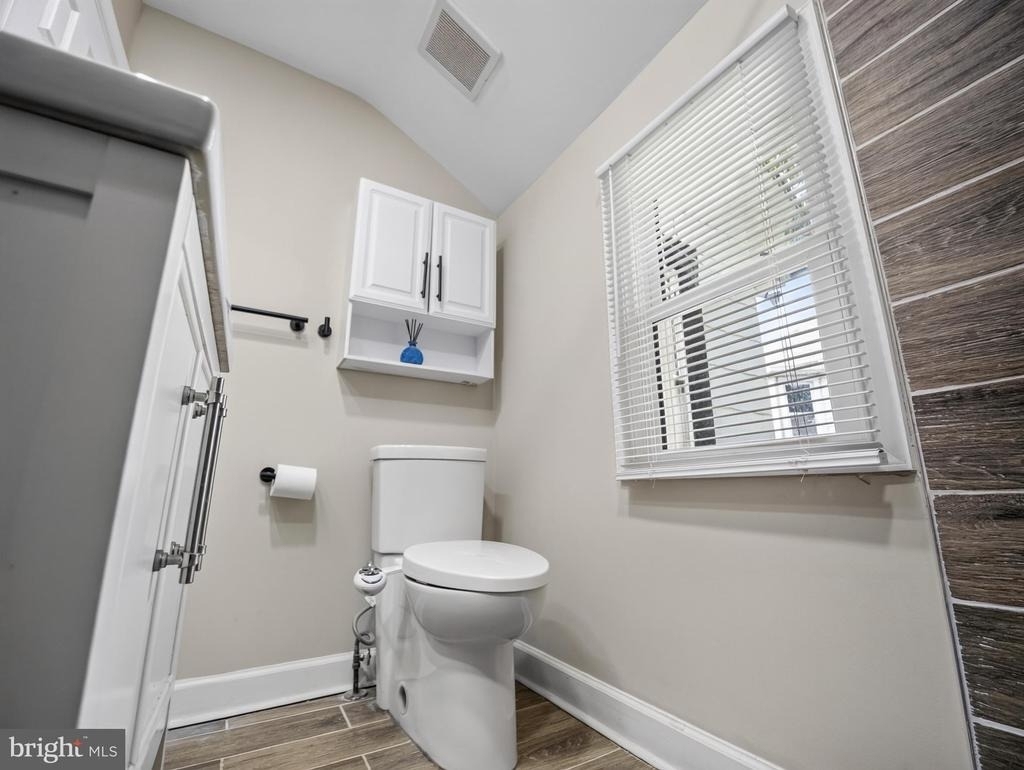 6008 Addison Road - Photo 40