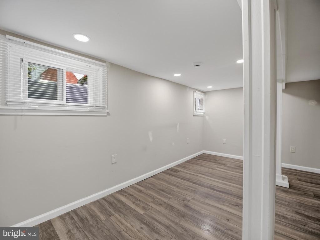 6008 Addison Road - Photo 20