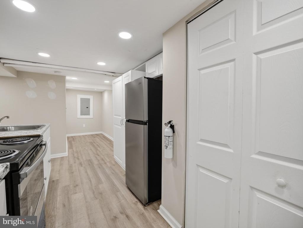6008 Addison Road - Photo 10