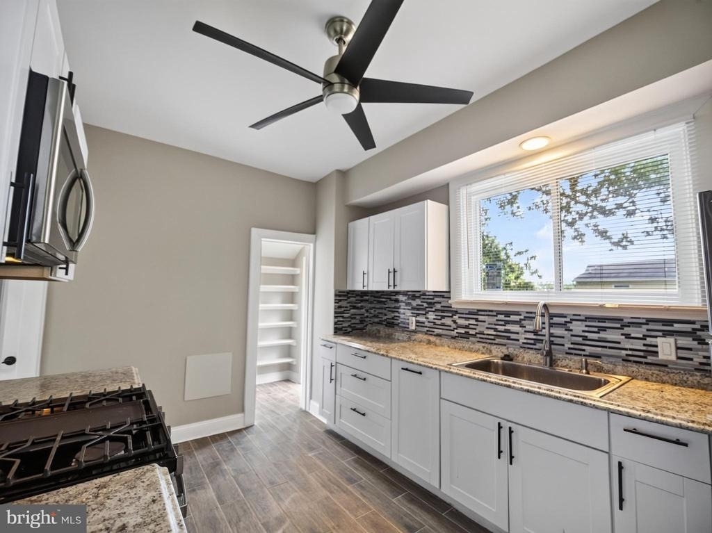 6008 Addison Road - Photo 45