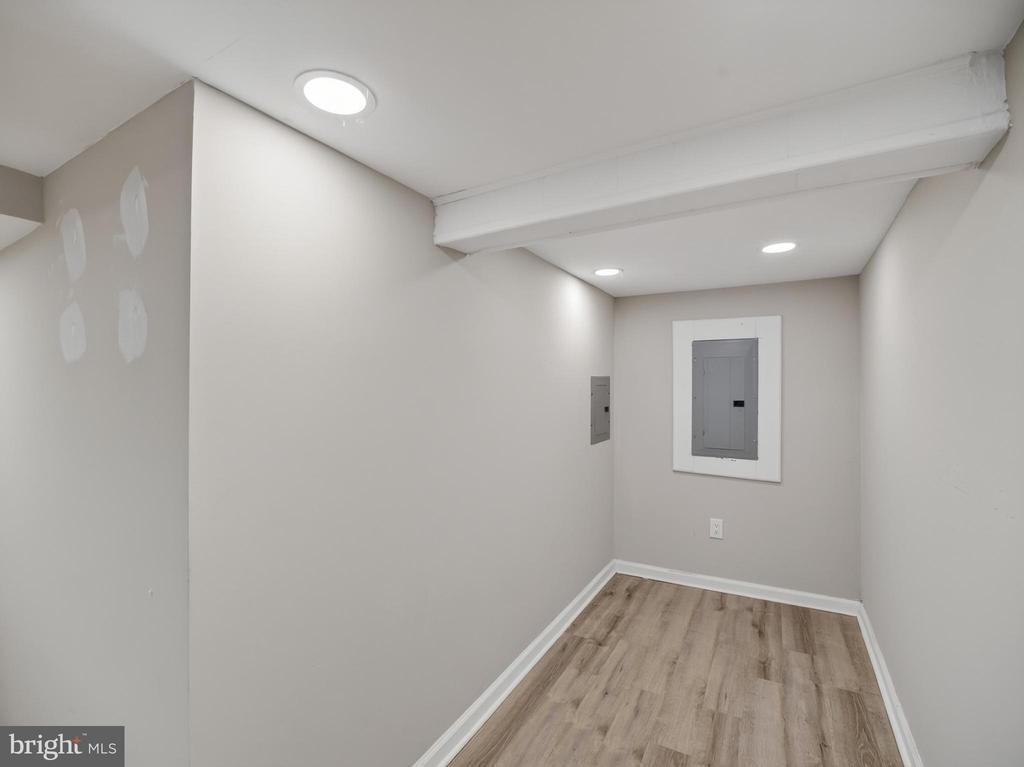 6008 Addison Road - Photo 13