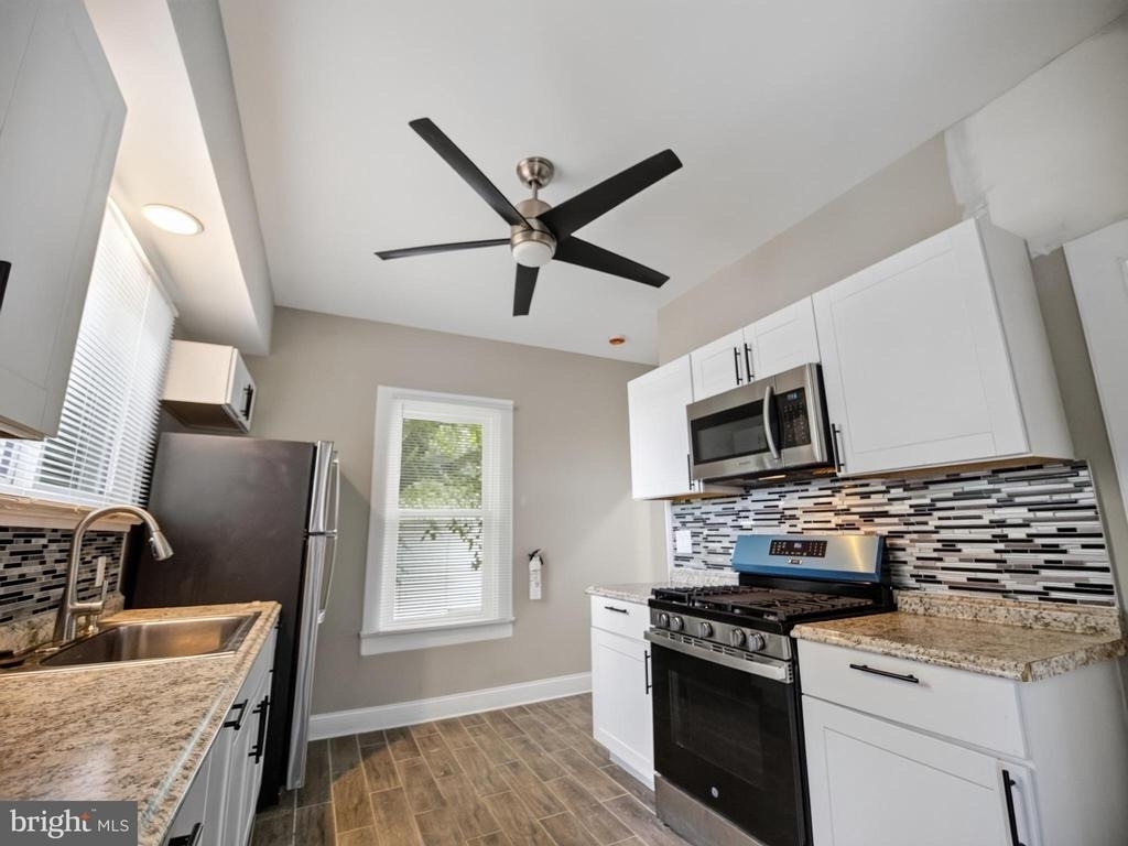 6008 Addison Road - Photo 46