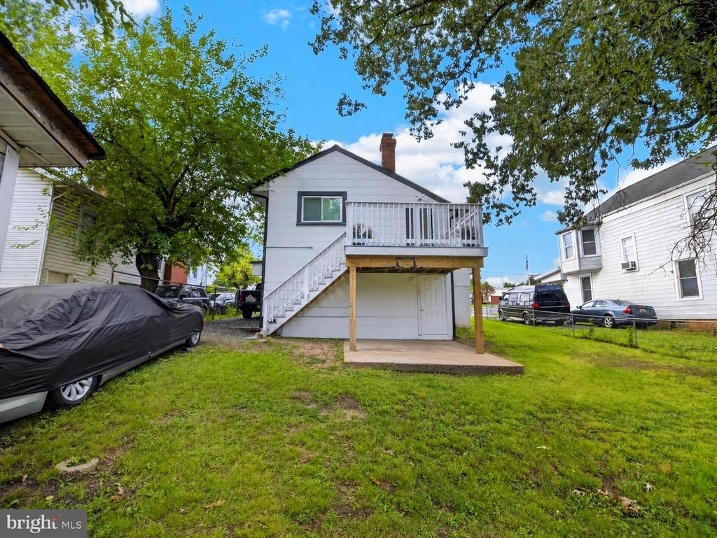 6008 Addison Road - Photo 5