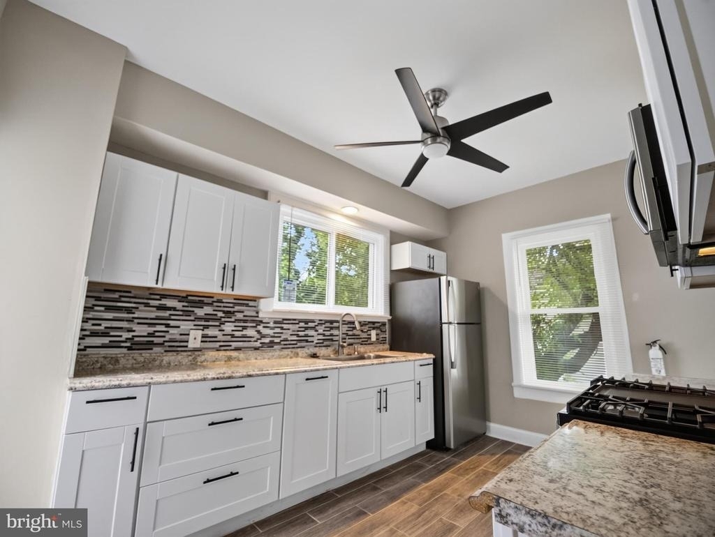 6008 Addison Road - Photo 47