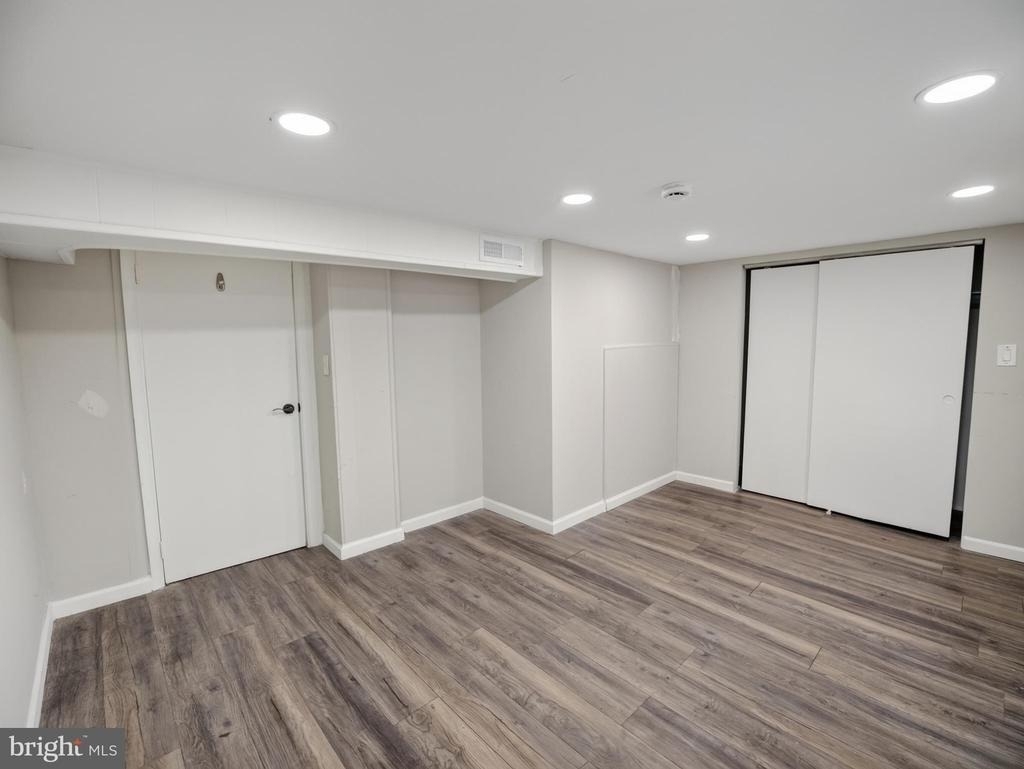 6008 Addison Road - Photo 22