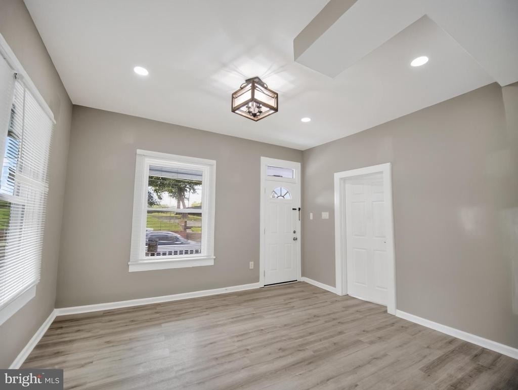 6008 Addison Road - Photo 59
