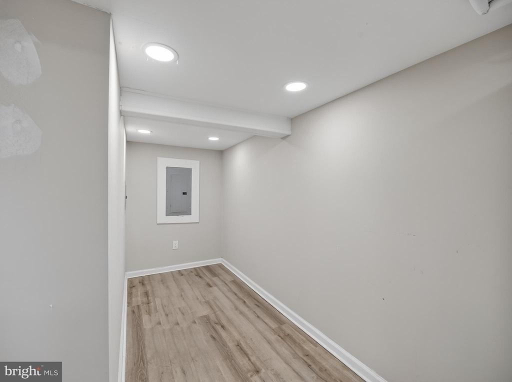 6008 Addison Road - Photo 12