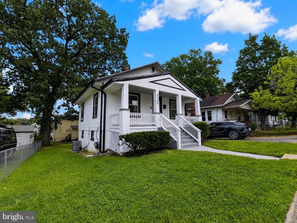 6008 Addison Road - Photo 1