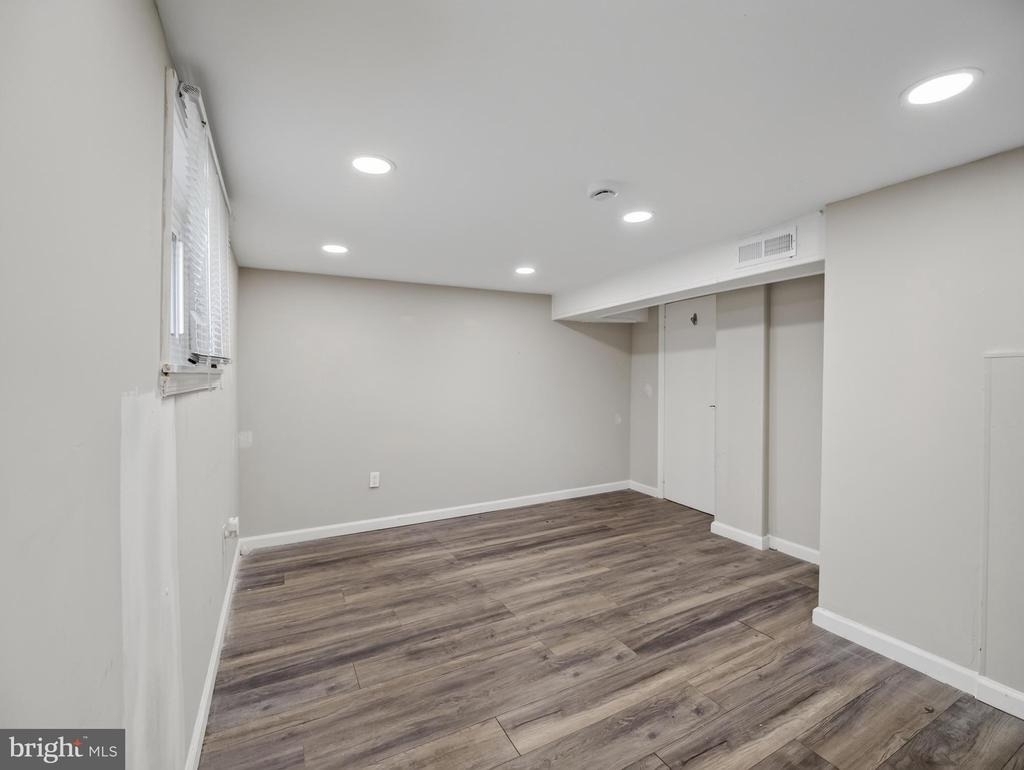6008 Addison Road - Photo 23