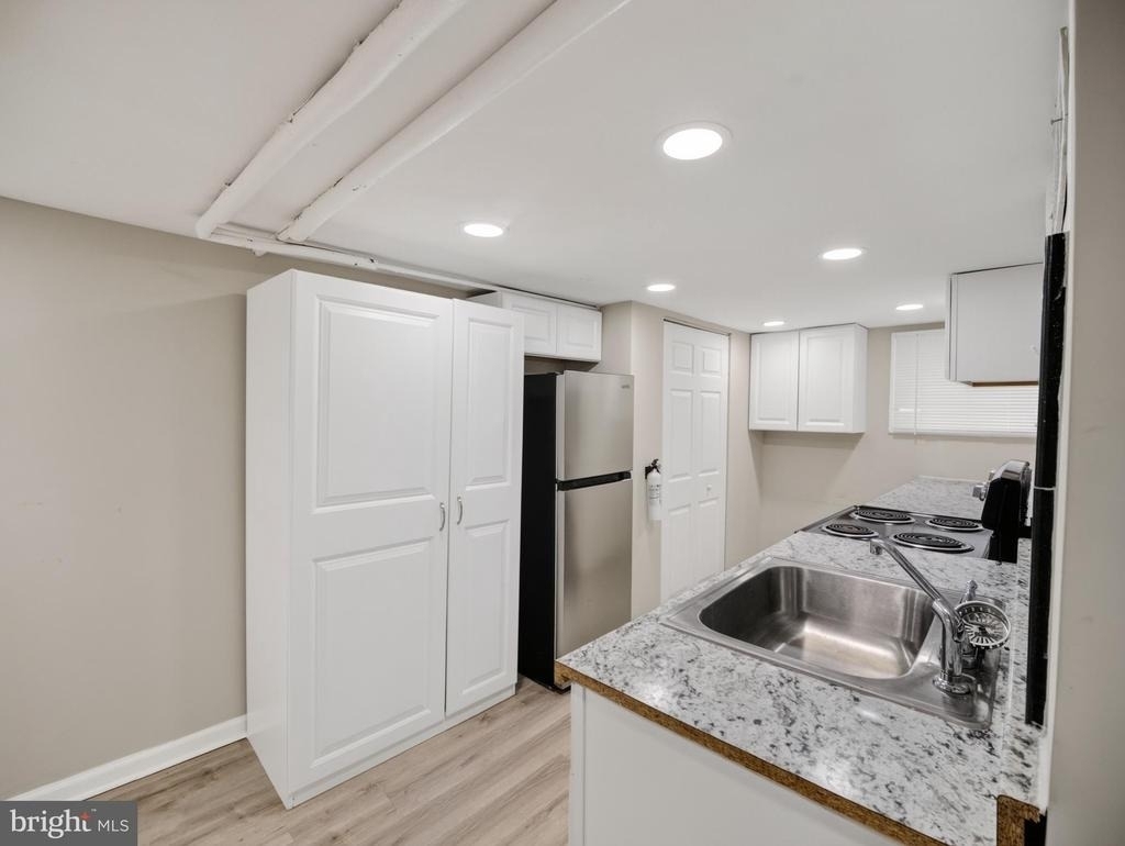 6008 Addison Road - Photo 16