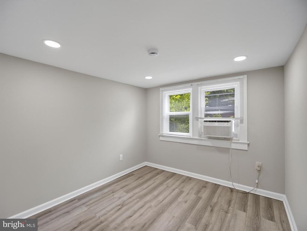 6008 Addison Road - Photo 33