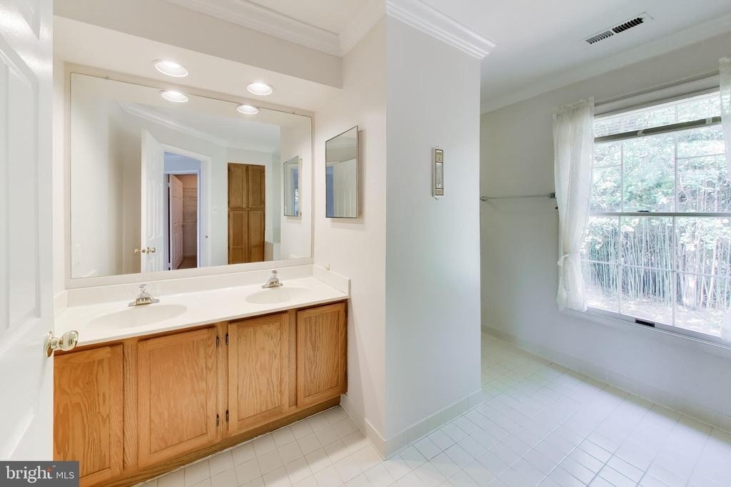 14672 Brougham Way - Photo 35