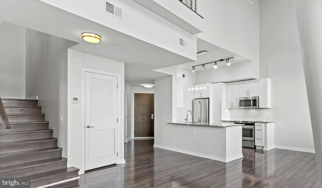 8300 Wisconsin Avenue - Photo 12