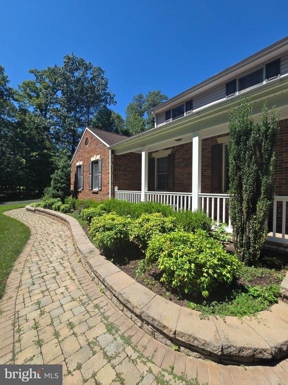 14004 Mount Eagle Lane - Photo 5