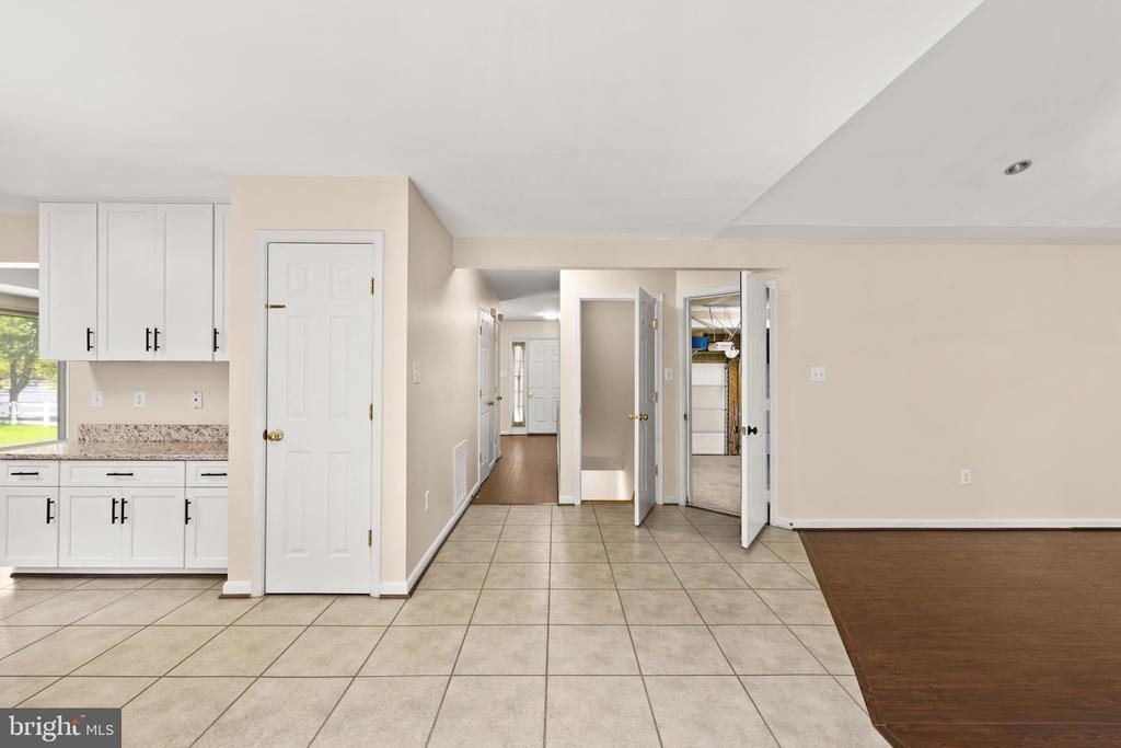 3615 Prince Edward Drive - Photo 17