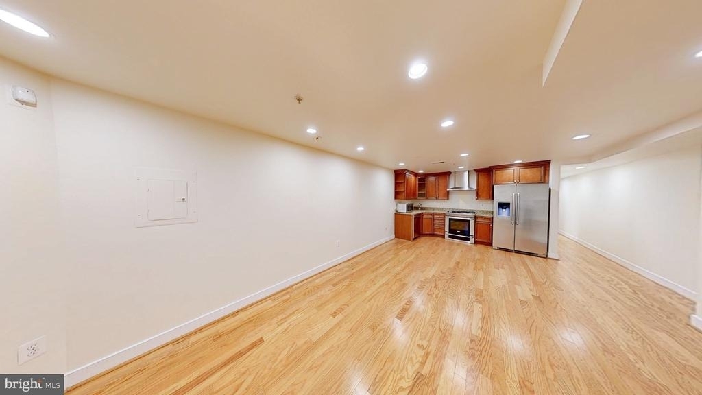 1462 Harvard Street Nw - Photo 5