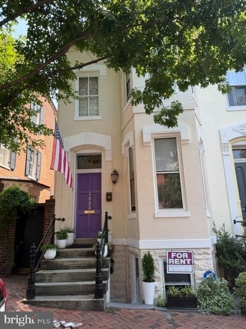 1233 30th Street Nw - Photo 0