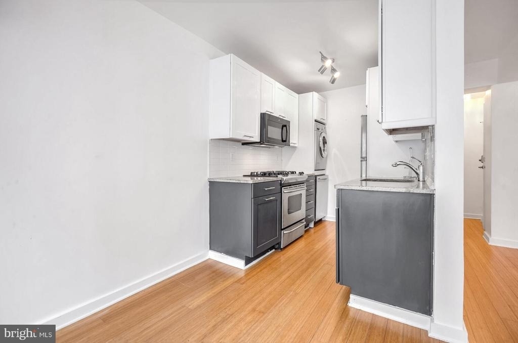2639 15th Street Nw - Photo 7