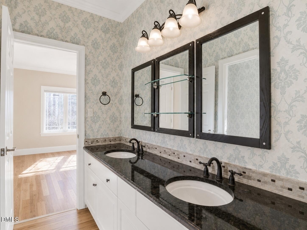 103 Withwyndle Court - Photo 13