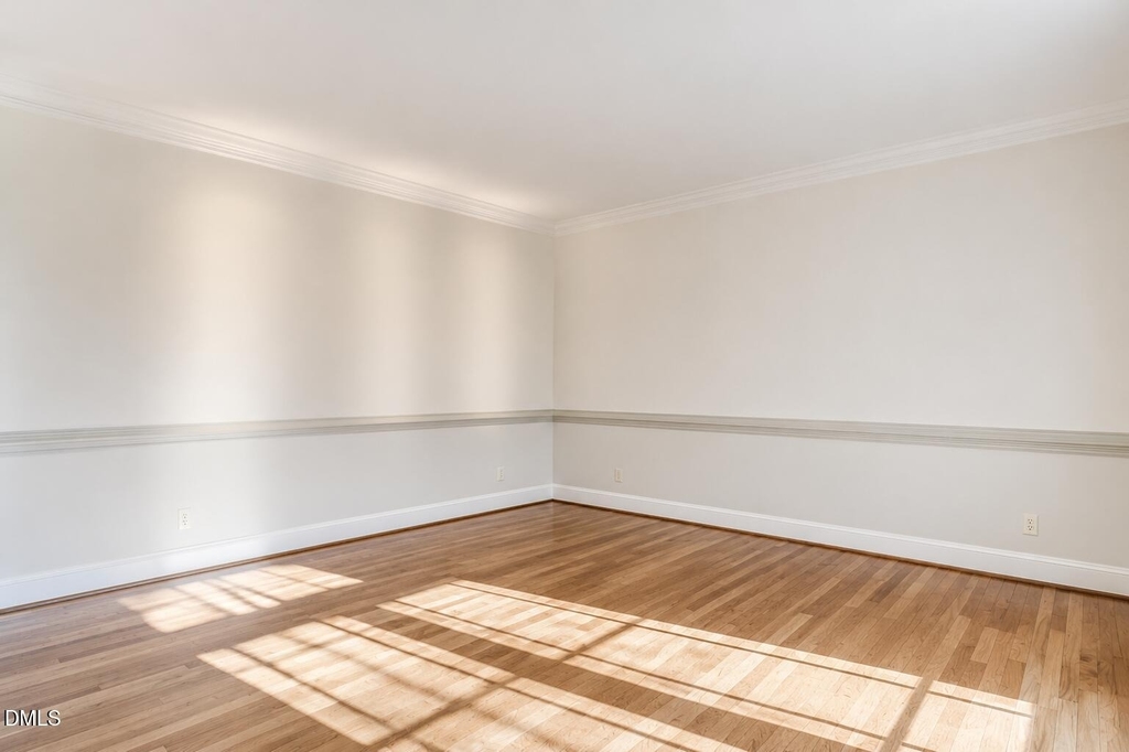 103 Withwyndle Court - Photo 8