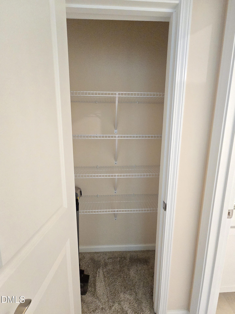 306 Villanova Drive - Photo 18