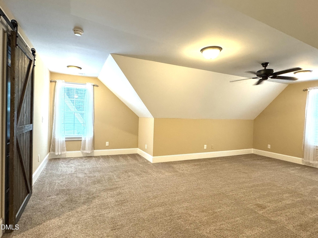 3658 Pleasants Ridge Drive - Photo 11