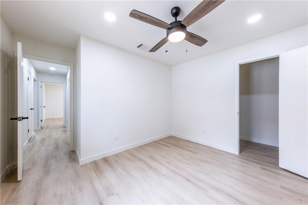 7601 West Gate Blvd - Photo 32