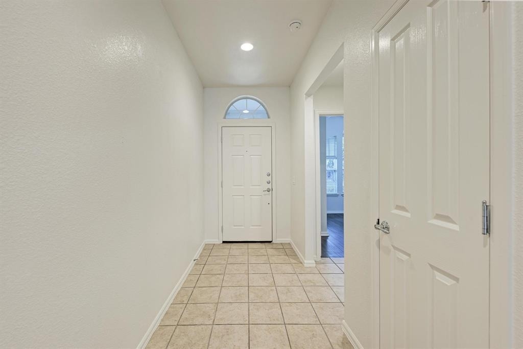 412 Golden Eagle Ln - Photo 1