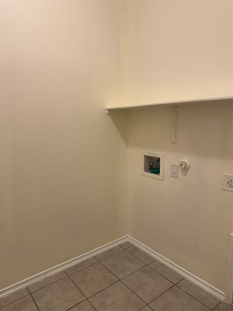 13904 Lyndon B Johnson St - Photo 17