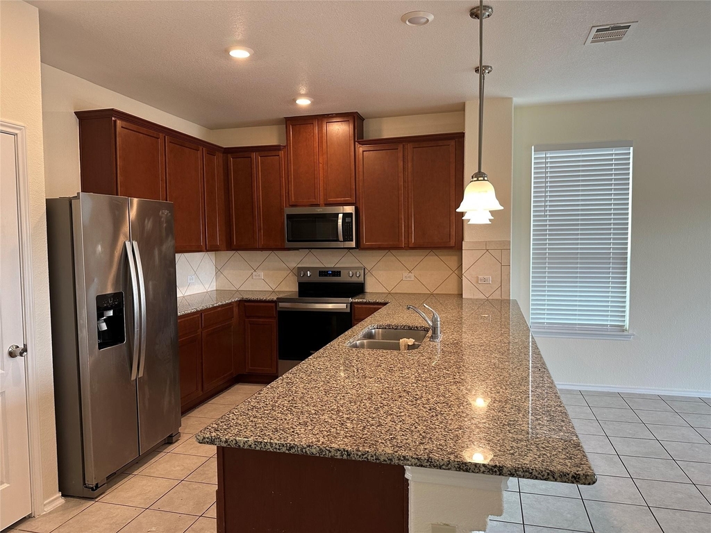 13904 Lyndon B Johnson St - Photo 25