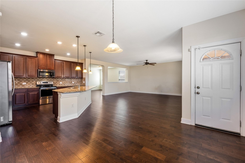 7632 Knockfin Dr - Photo 6