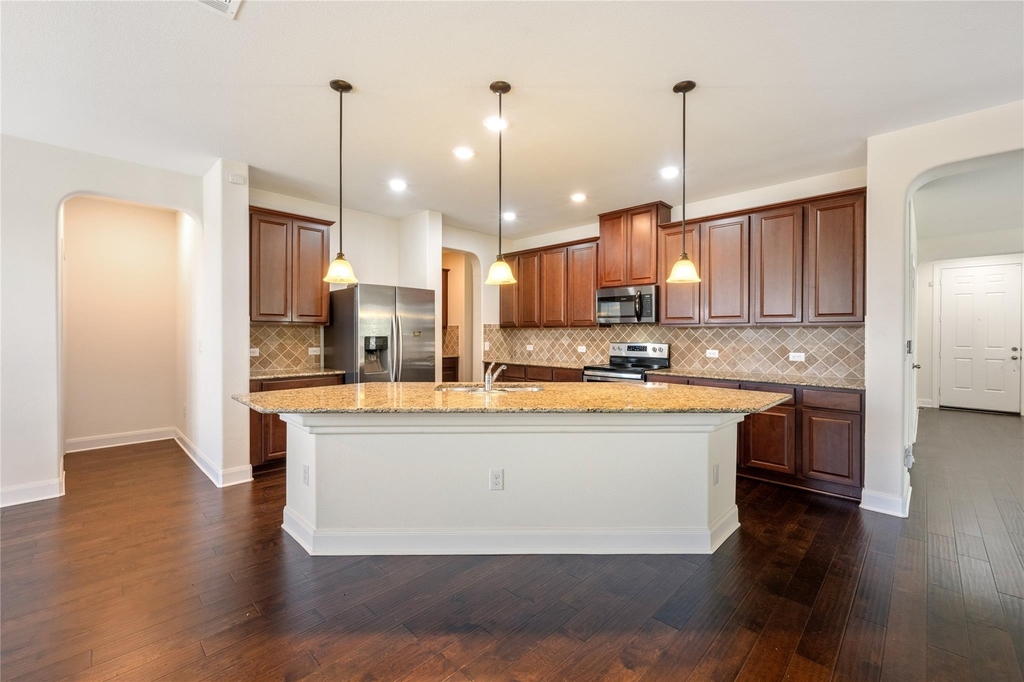 7632 Knockfin Dr - Photo 3