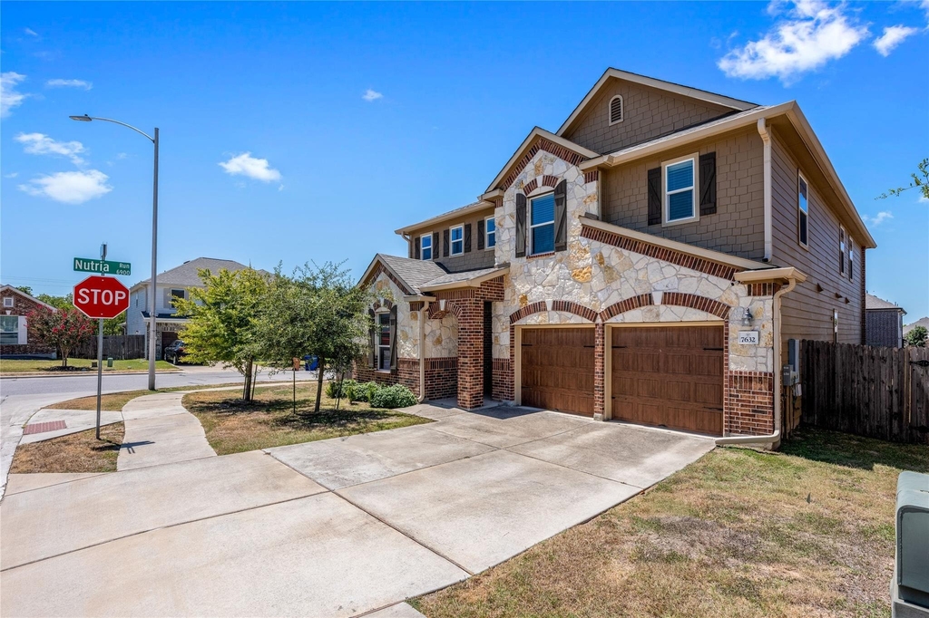 7632 Knockfin Dr - Photo 1