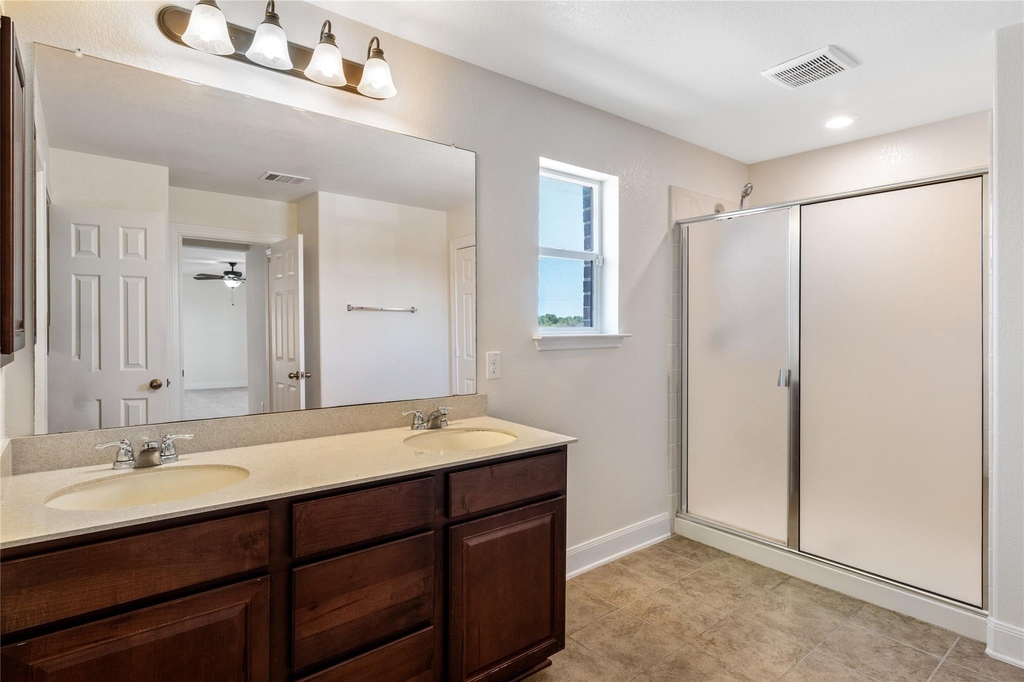 7632 Knockfin Dr - Photo 17