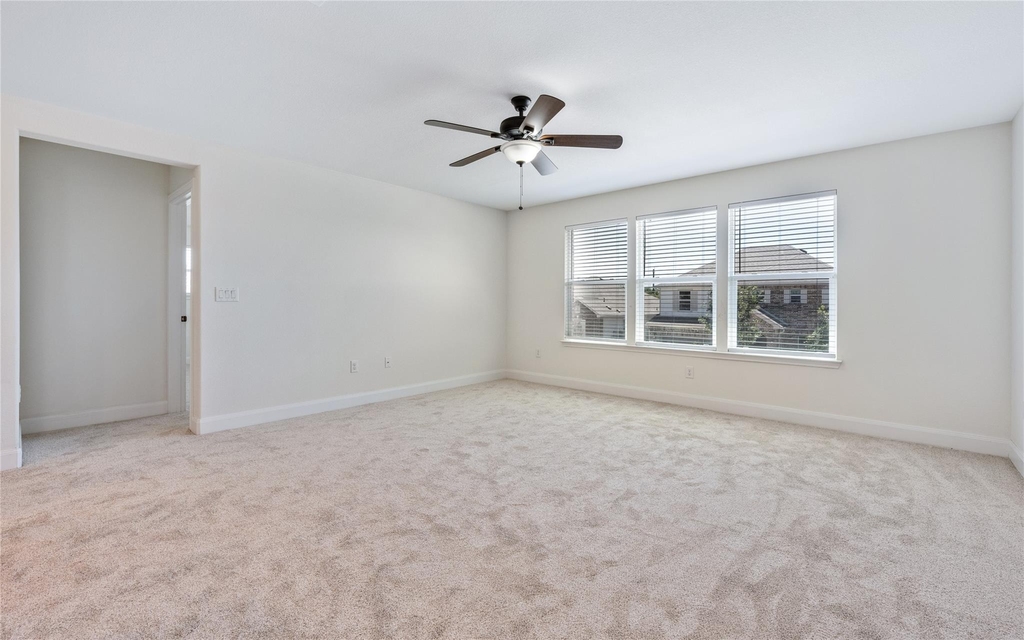 7632 Knockfin Dr - Photo 14