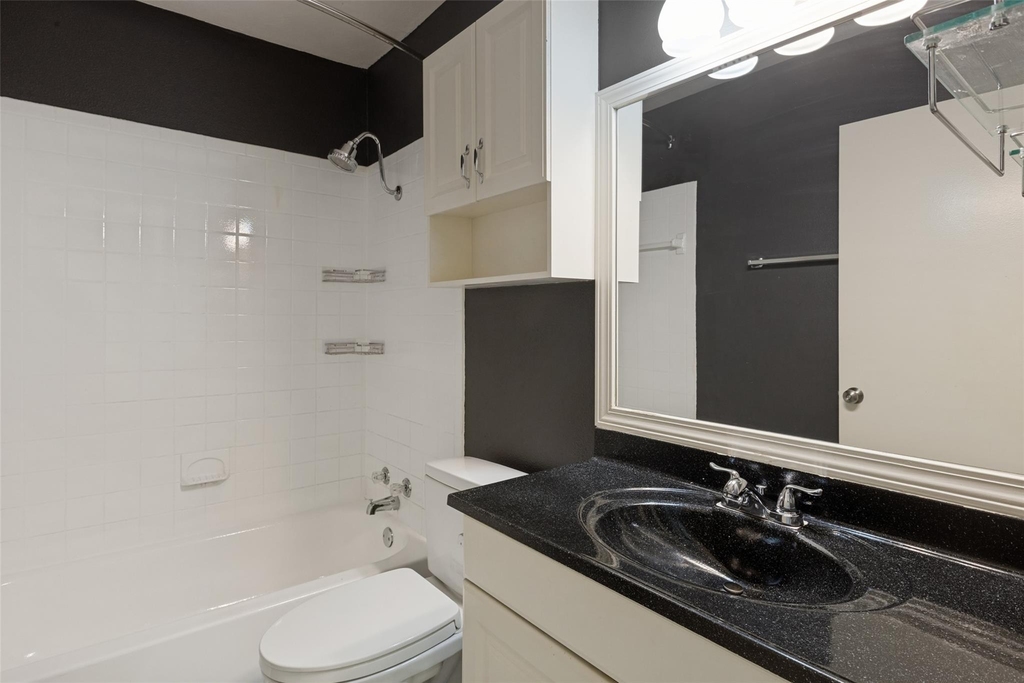 1212 Hollow Creek Dr - Photo 10