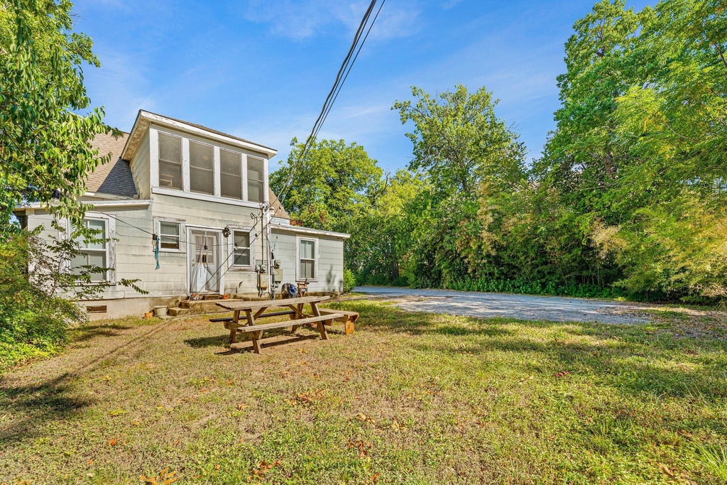 3205 Guadalupe St - Photo 21