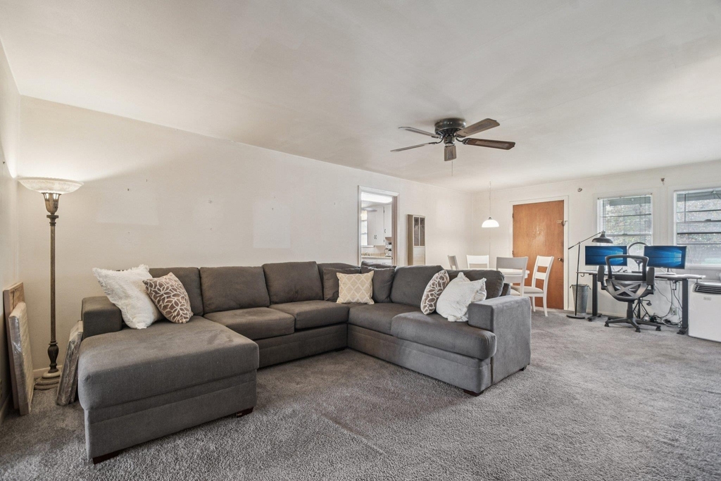 902 Turney St - Photo 10