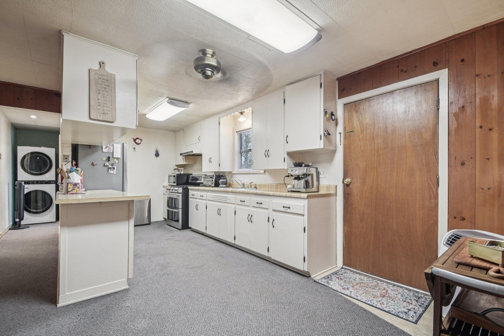 902 Turney St - Photo 12