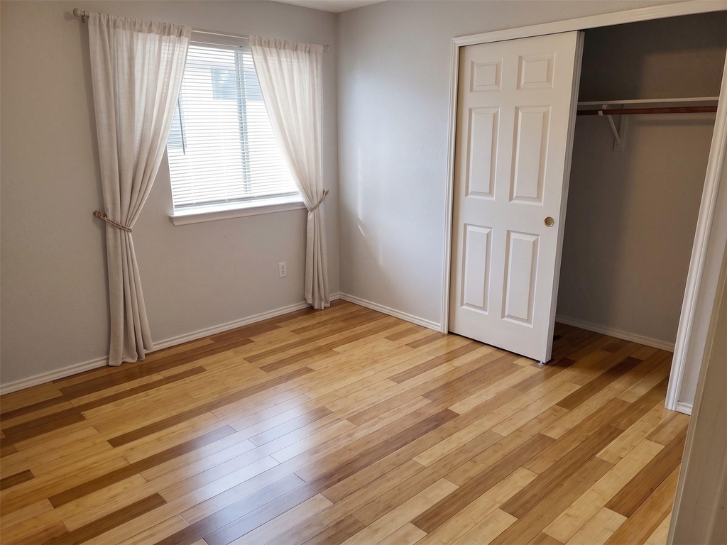 3129 Jazz St - Photo 2