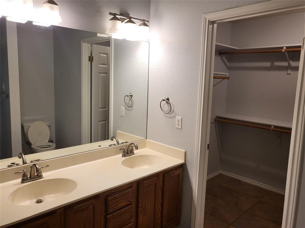 3129 Jazz St - Photo 17