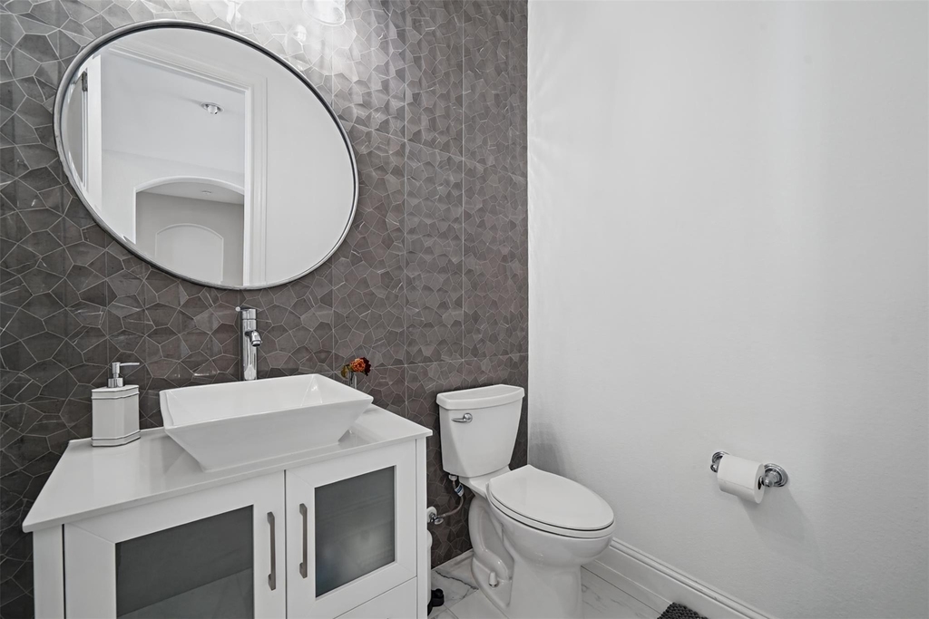 1708 Boscello Ct - Photo 35