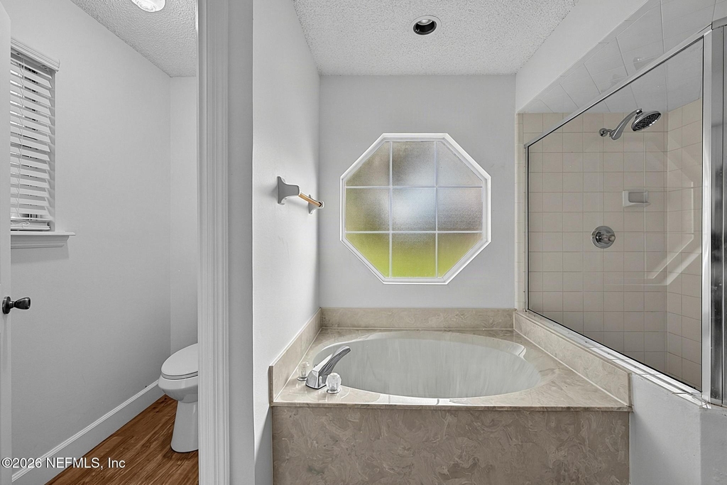 8426 Country Bend Circle W - Photo 19
