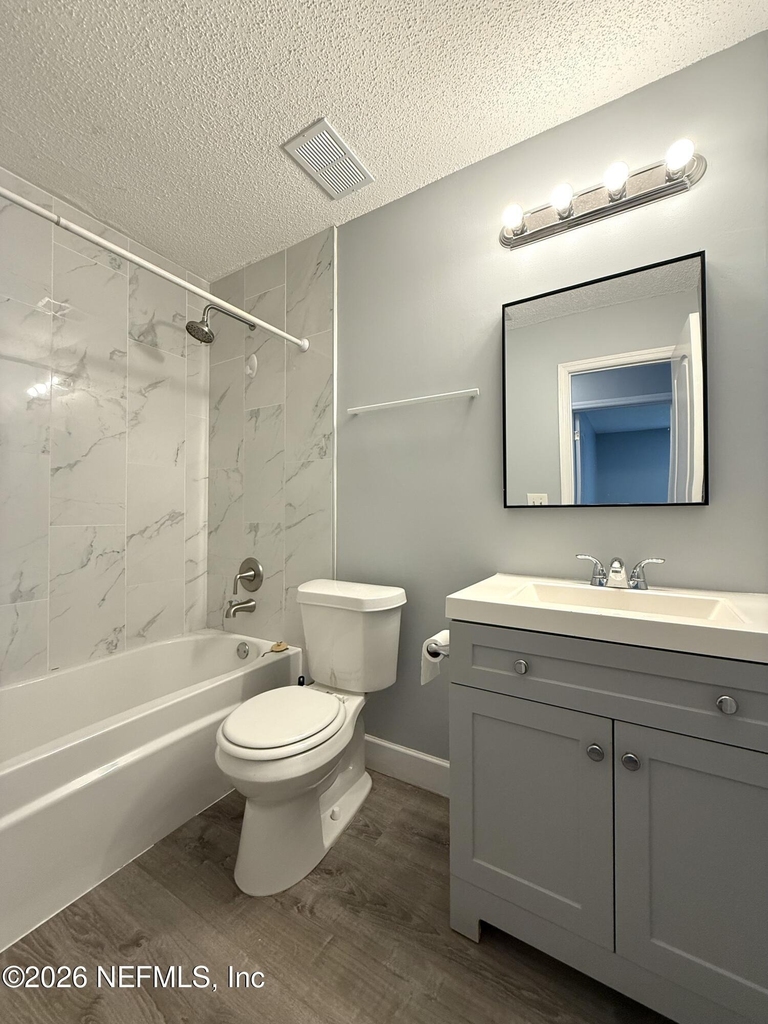 1033 Sea Hawk Drive - Photo 11