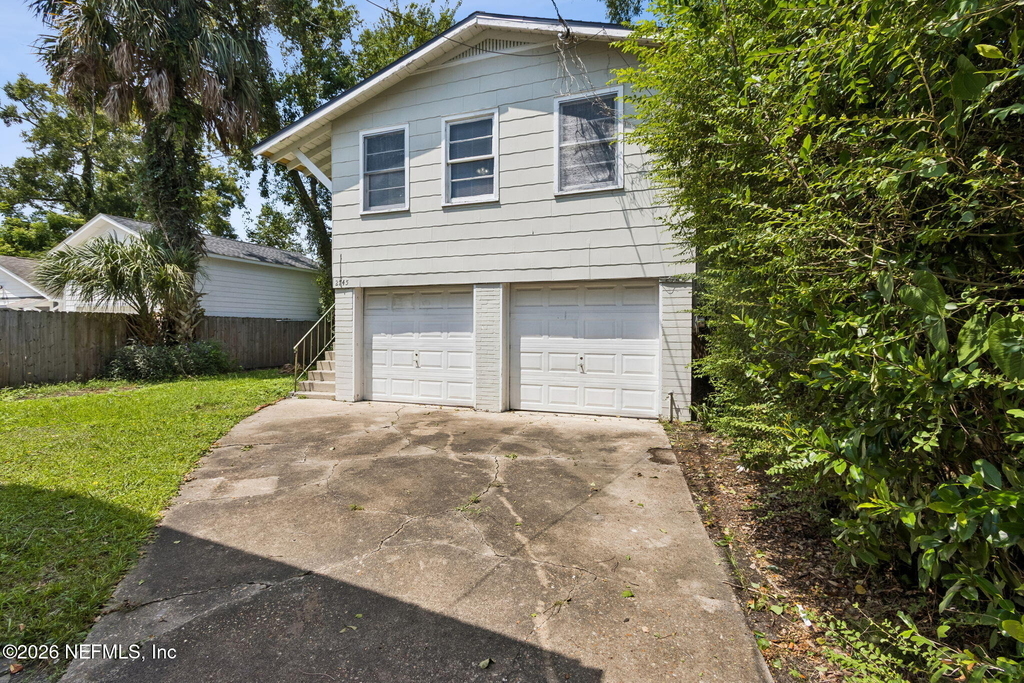 2747 Forbes Street - Photo 33