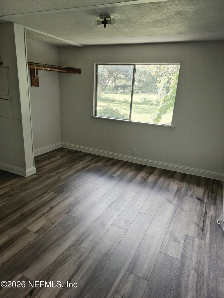115 May Street - Photo 9