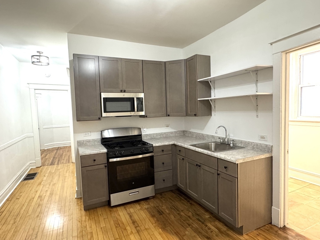 4050 W Hirsch Street - Photo 5