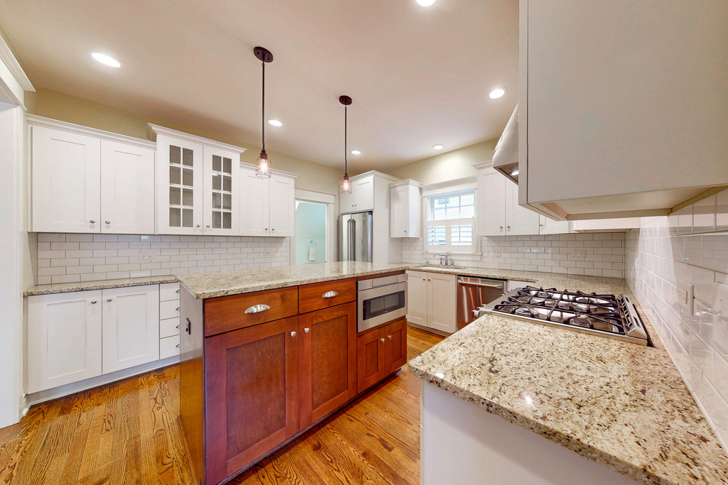 523 Prairie Street - Photo 3