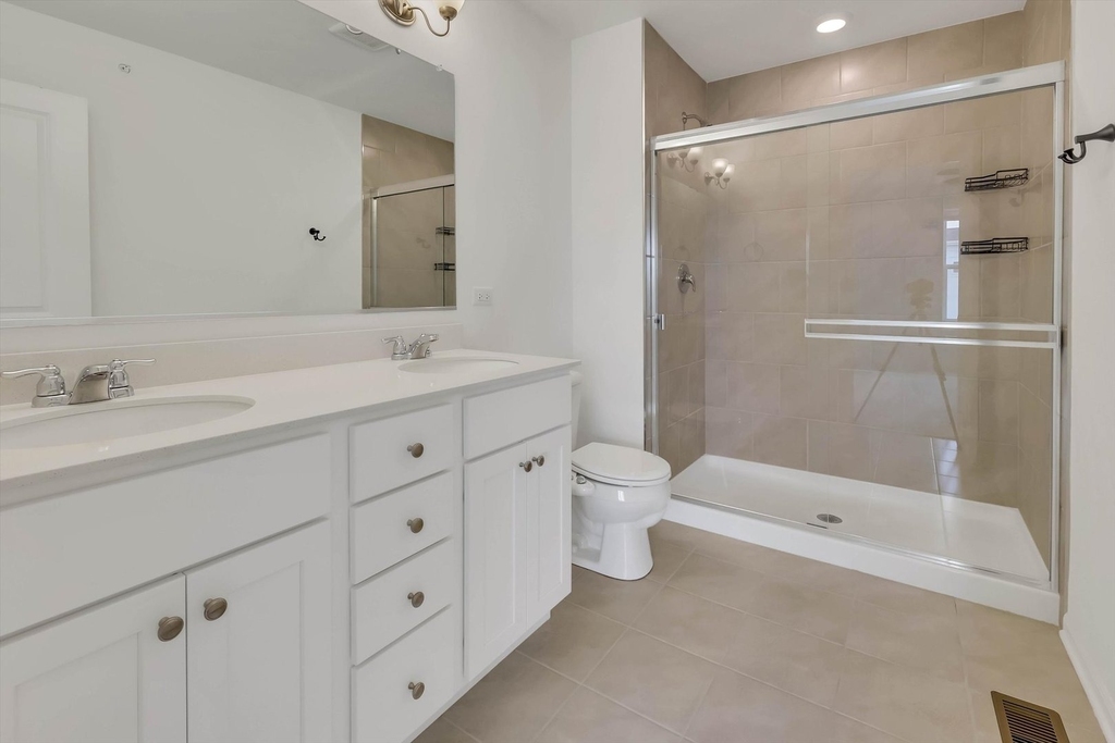 1078 Bogart Street - Photo 15